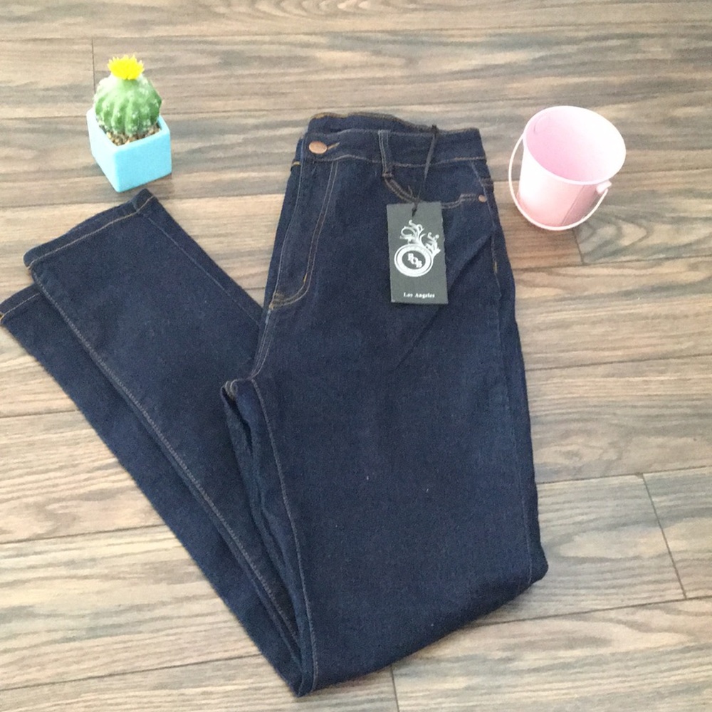Fashion Nova Dark Wash Skinny Jeans *with tags*